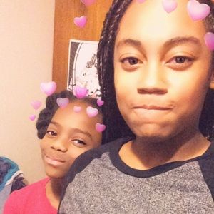 Meet your Posher, Serenatee